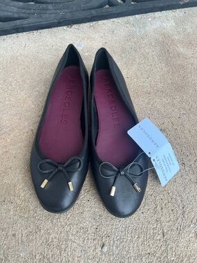 Aerosoles Black Ballet Flats (New With Tags)